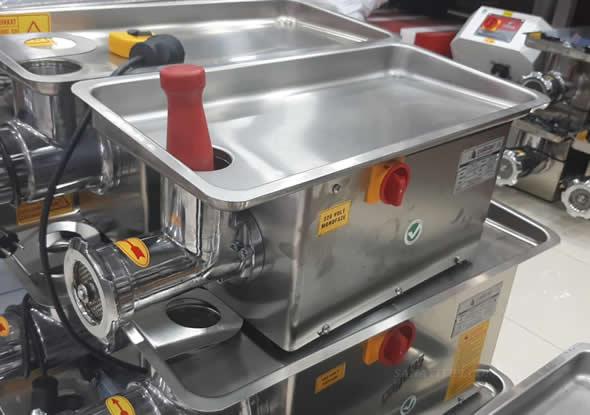 12 No Kasap Kıyma Makinesi