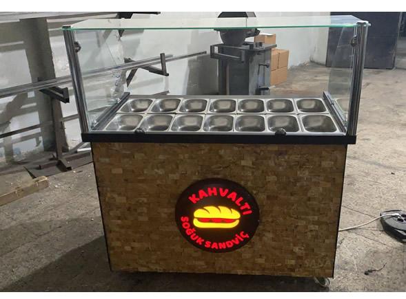 14 Küvetli Kahvaltı Dolabı