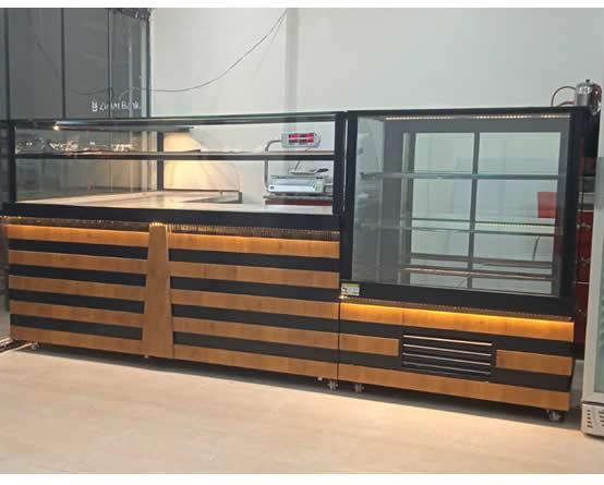 Börek Tezgahı ve Vitrinli Buzdolabı