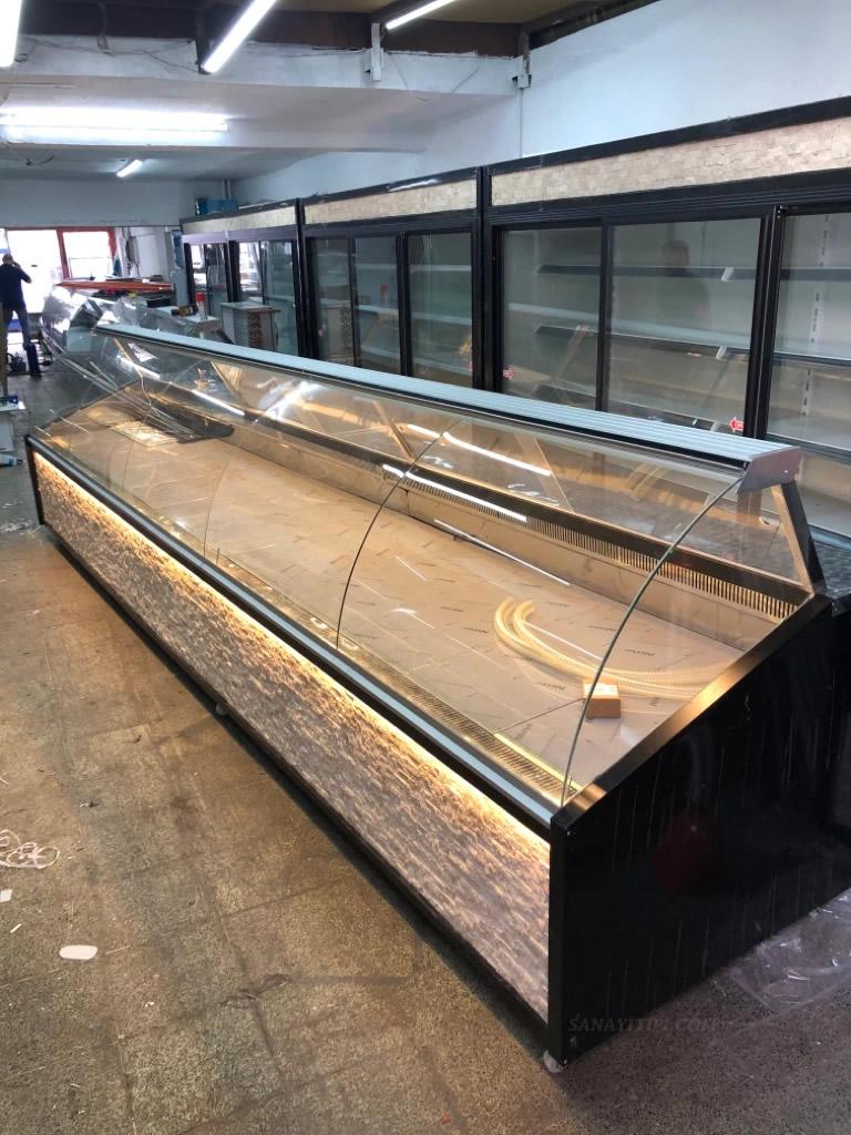 Bombeli Taşlı Kasap Reyon dolabı