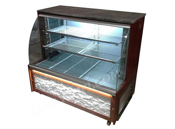 Bombeli Vitrin Dolabı