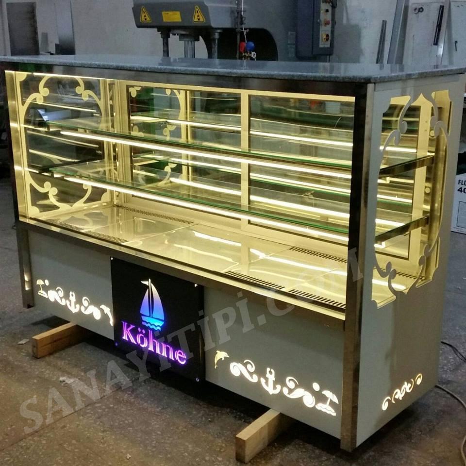 Dekoratif Pasta Teşhir Dolapları