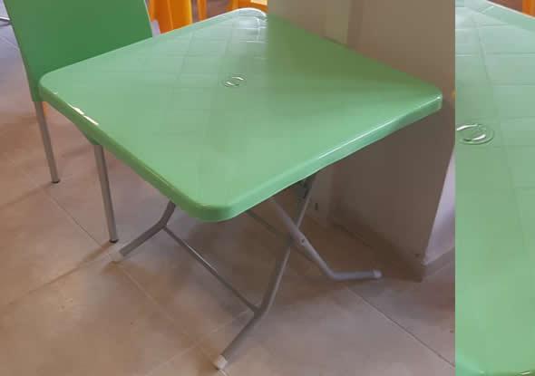 Plastik Katlanır Ayaklı Masa