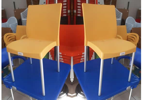 Yellow Plastic Chair Armless Aluminum Legged