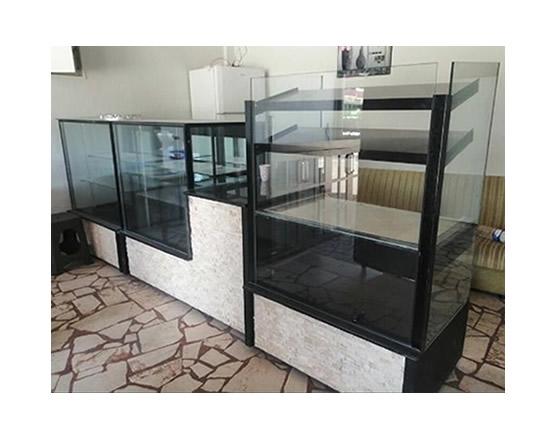 Taş Dekorlu Yaş Kuru Pasta Dolabı Böreklik Caselı