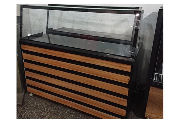 Yeni Nesil Yatık Alttan Soğutmalı Siyah Çiğ Köfte Dolabı